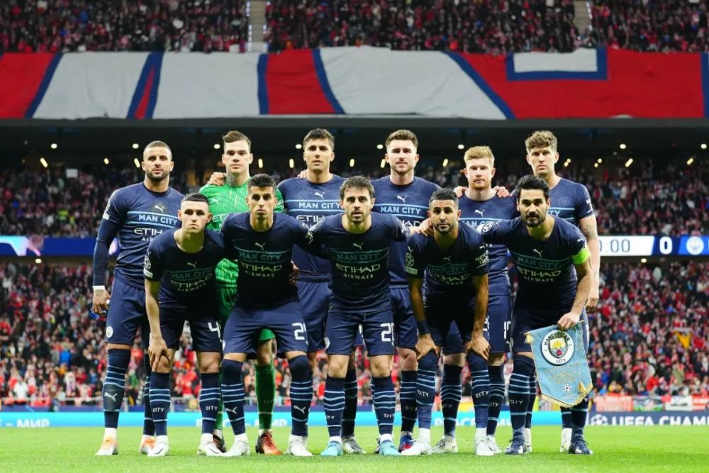 大连人队表现积极取得宝贵积分（大连人奋勇拼搏收获关键积分）