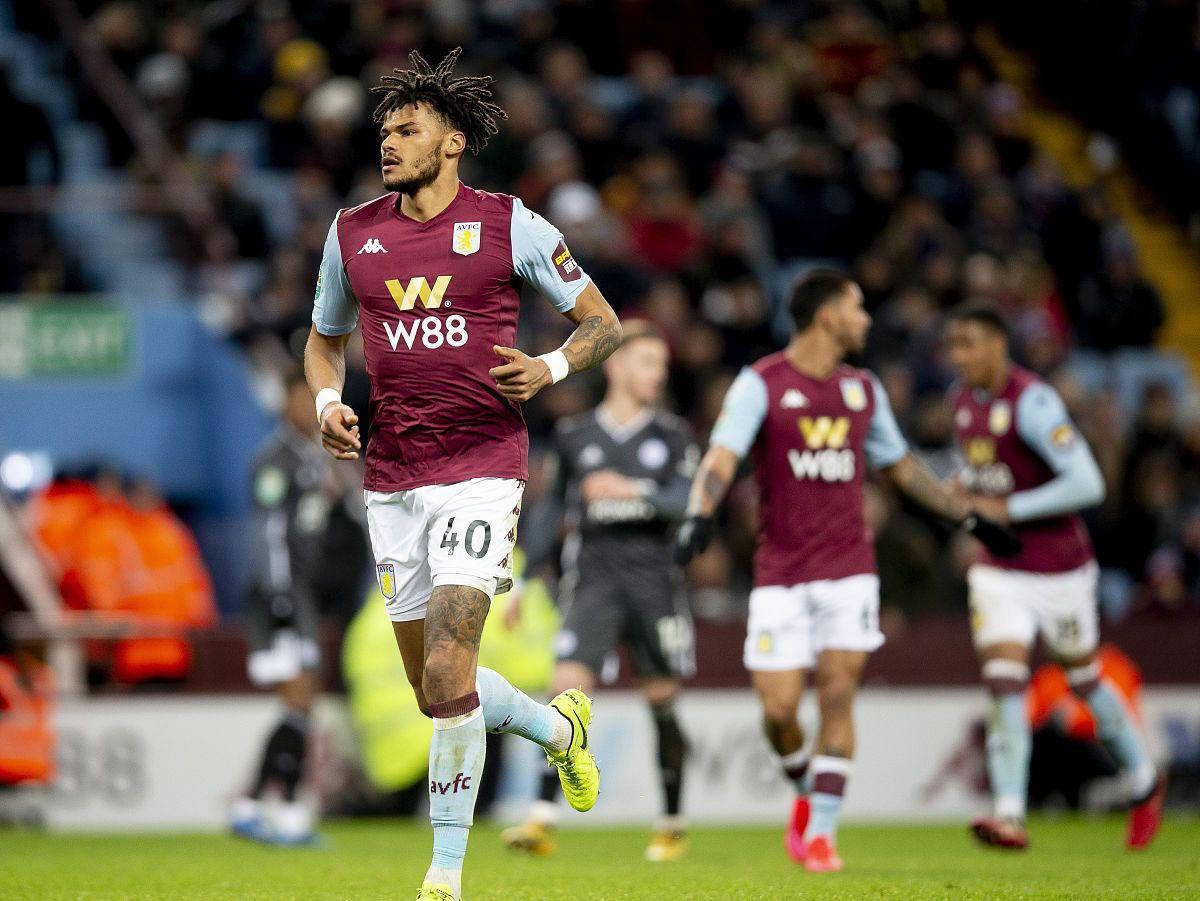 TA：拜仁不太可能6500万欧买断雅克松，切尔西认为他价值很高（TA：拜仁以6500万欧买断雅克松希望渺茫，切尔西对其估值颇高）