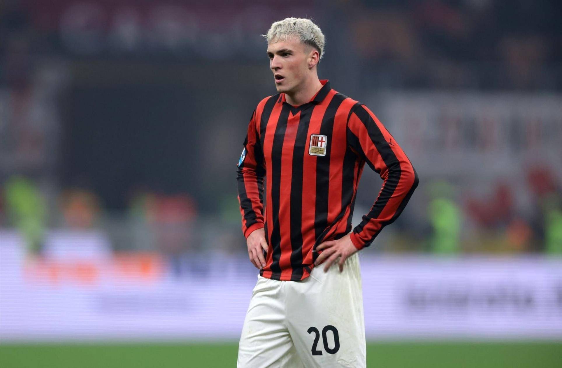 英媒：英冠雷克瑟姆部分股份转让，9000亿财团亦是马竞股东（英媒称英冠雷克瑟姆部分股权易手，9000亿财团亦为马竞股东）